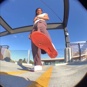 Meet your Posher, Noelle